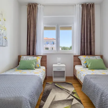 Holiday House With Heated Pool In A Rural Setting Ferienhaus Poljica (Zadar)